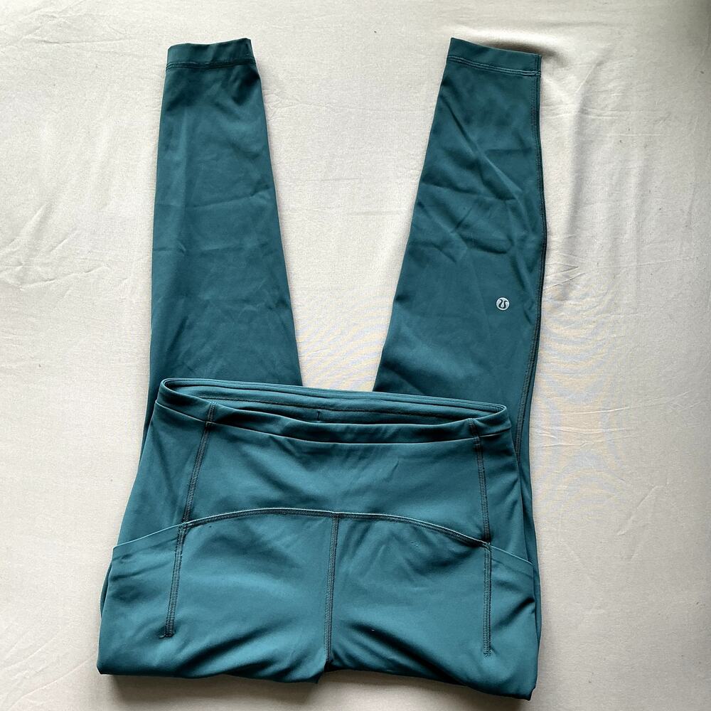 Lululemon Speed Up Tight Size 8 28" Full-On Luxtreme in Teal